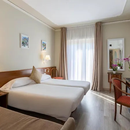 فندق سنترال 4*